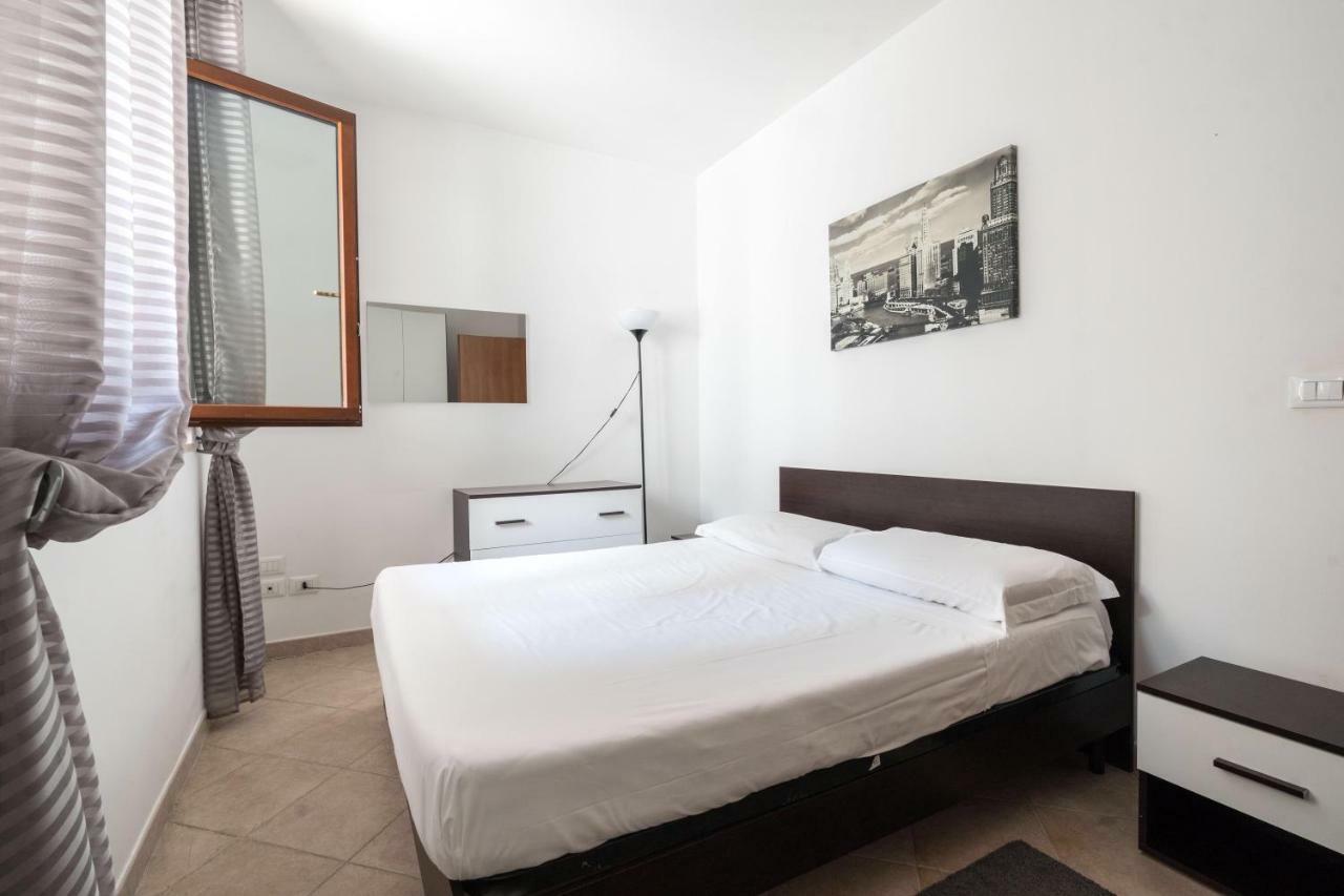 Happy Bari Apartment Bagian luar foto