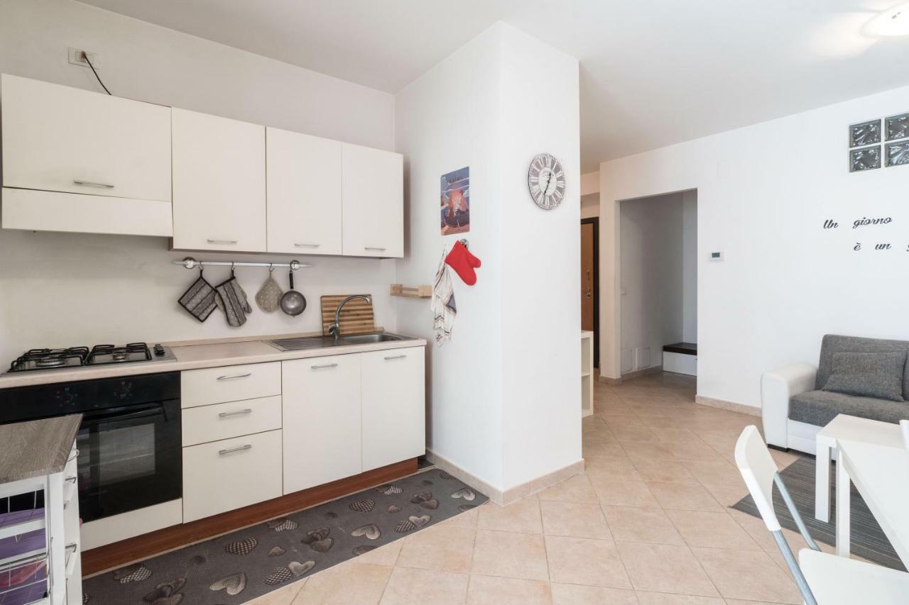 Happy Bari Apartment Bagian luar foto